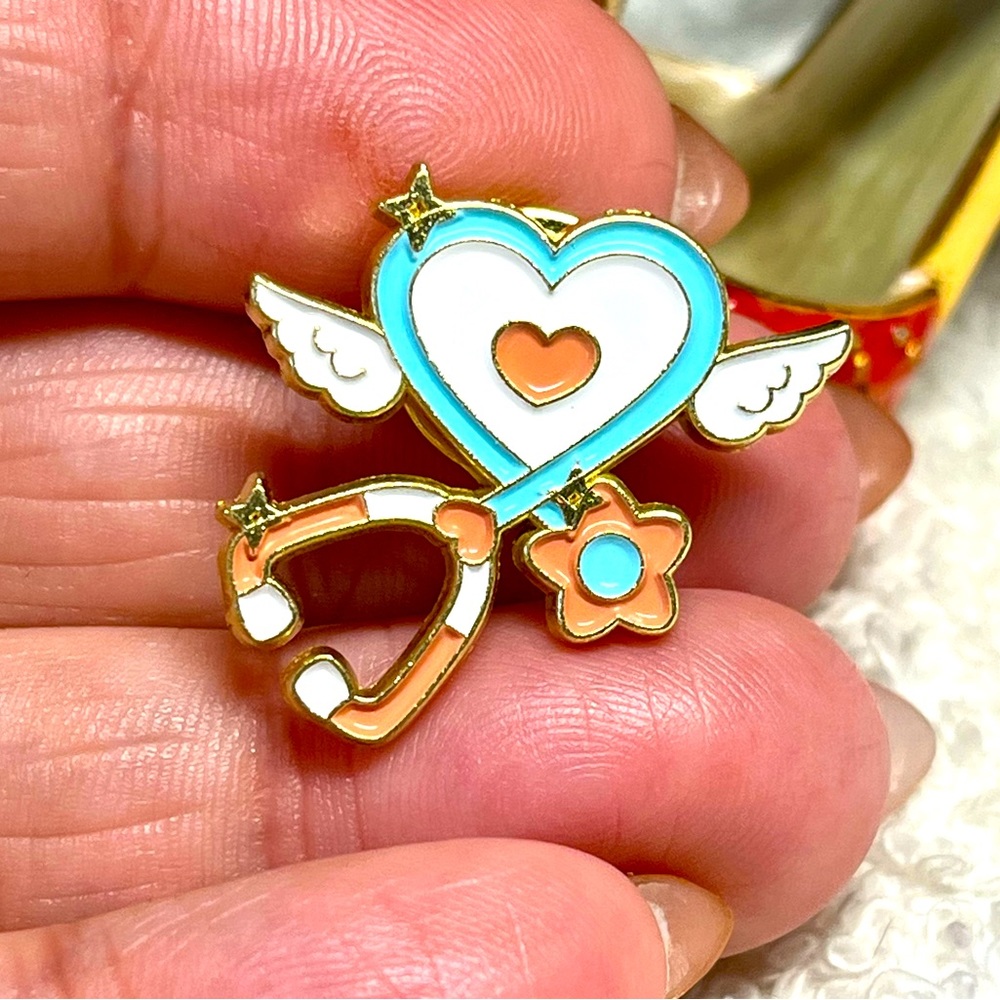 Medical professionals lapel pin -enamel NWOT Stethoscope
